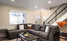 Cheerful Denver Hideaway W 2 Queen Beds Unit B