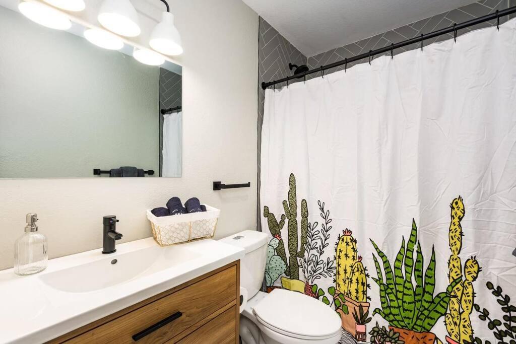 Cheerful Denver Hideaway W 2 Queen Beds Unit B Arvada Exterior photo